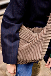 sac besace femme velours gris polly