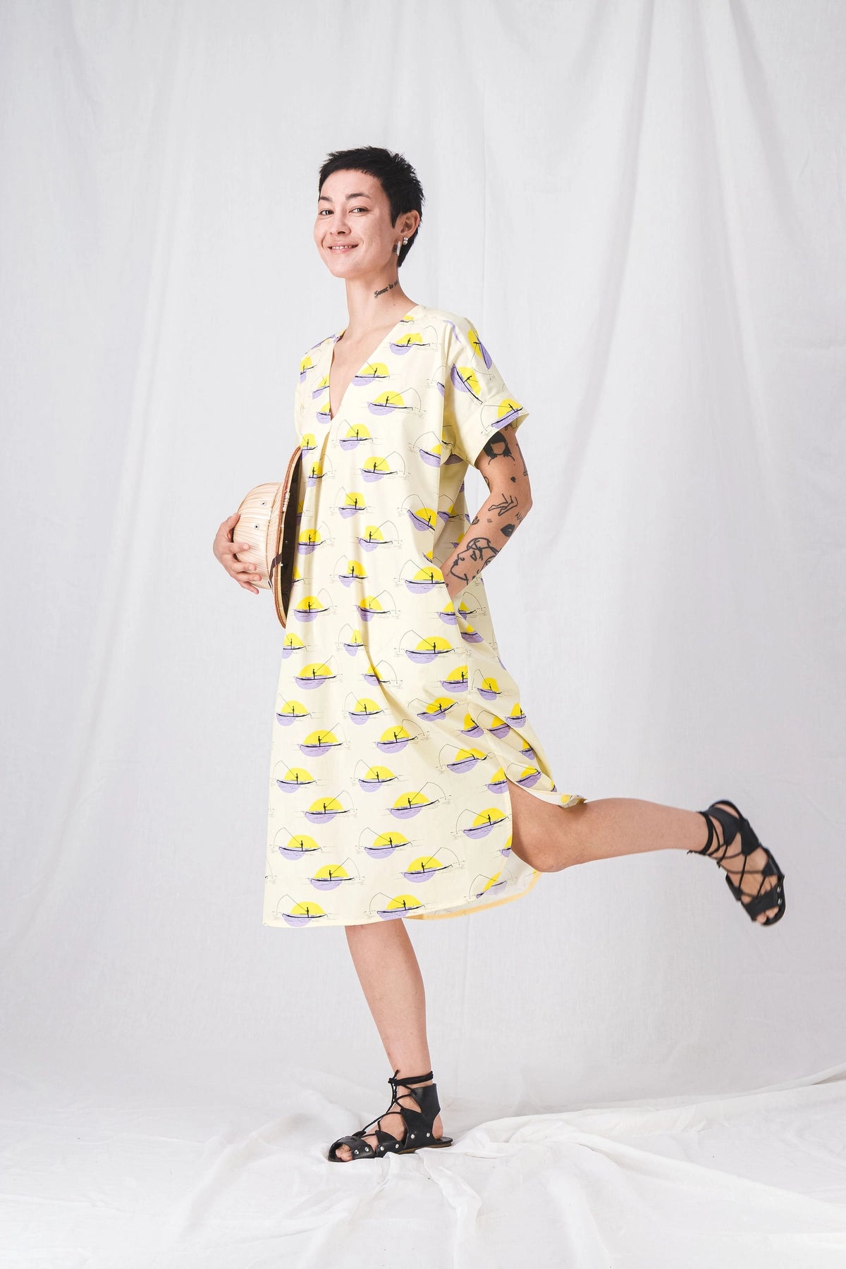 robe_ample_et_longue_jaune__pe25