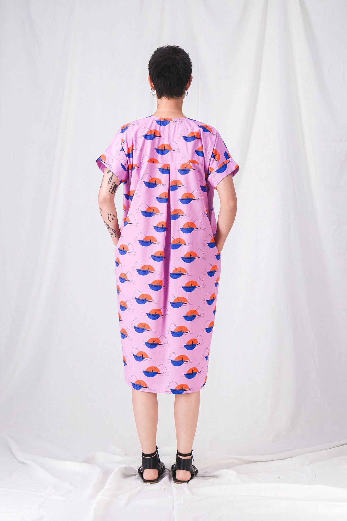 robe_ample_et_longue_mauve__pe25