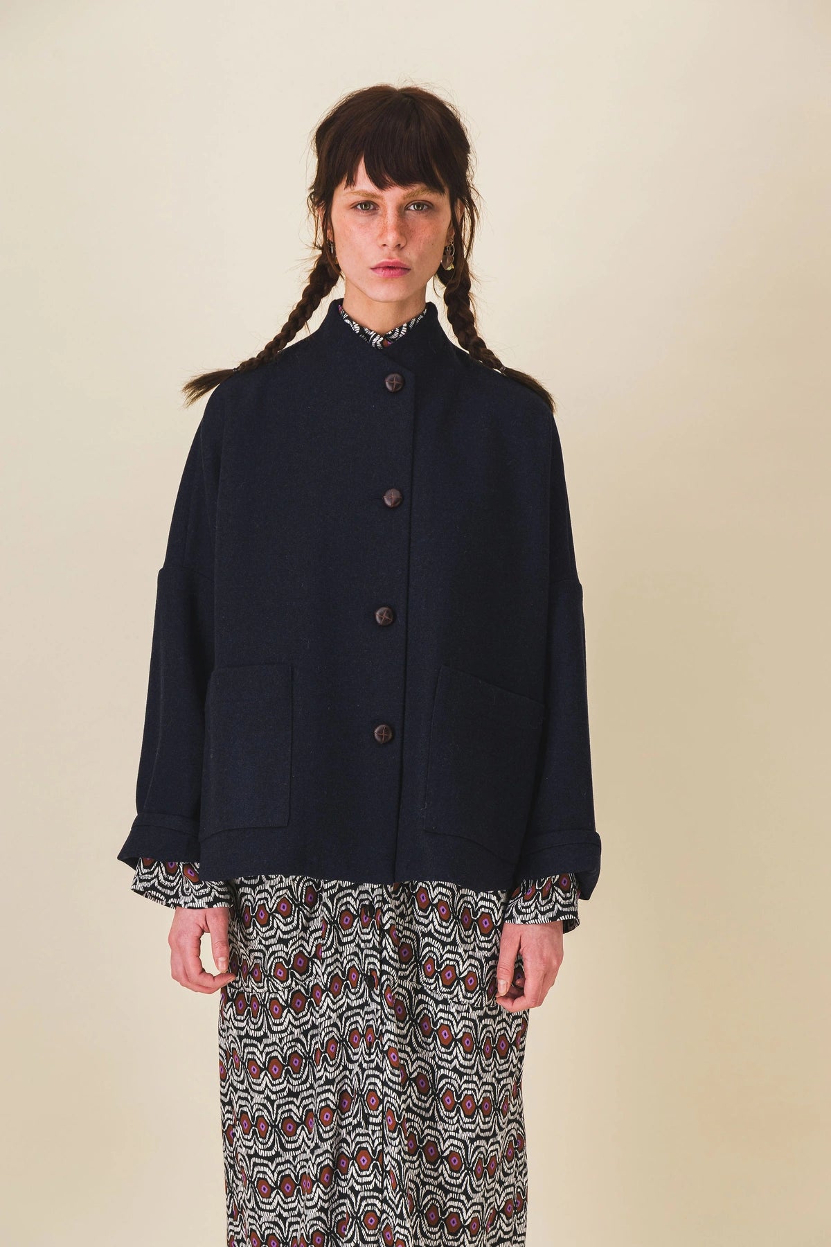 veste femme courte laine bleue manille