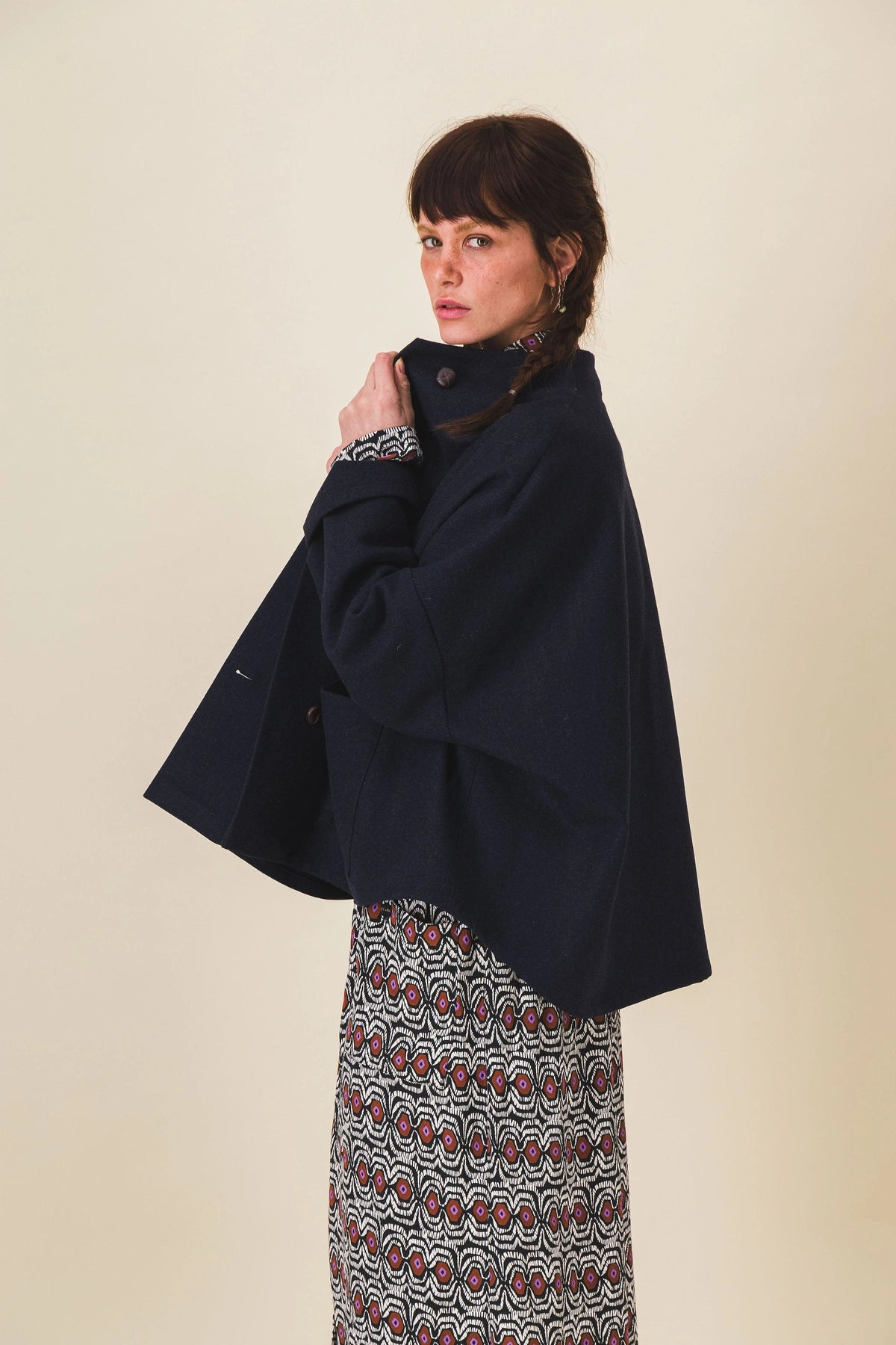 veste femme courte laine bleue manille