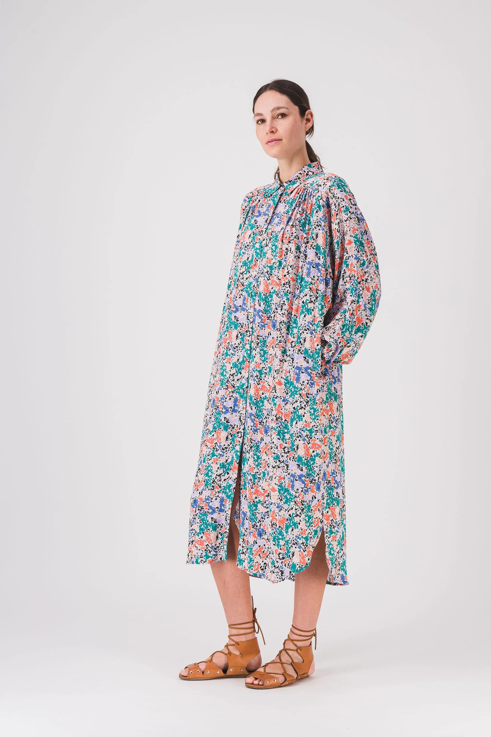 robe_chemise_longue_imprime_robe_voyelle_pe25