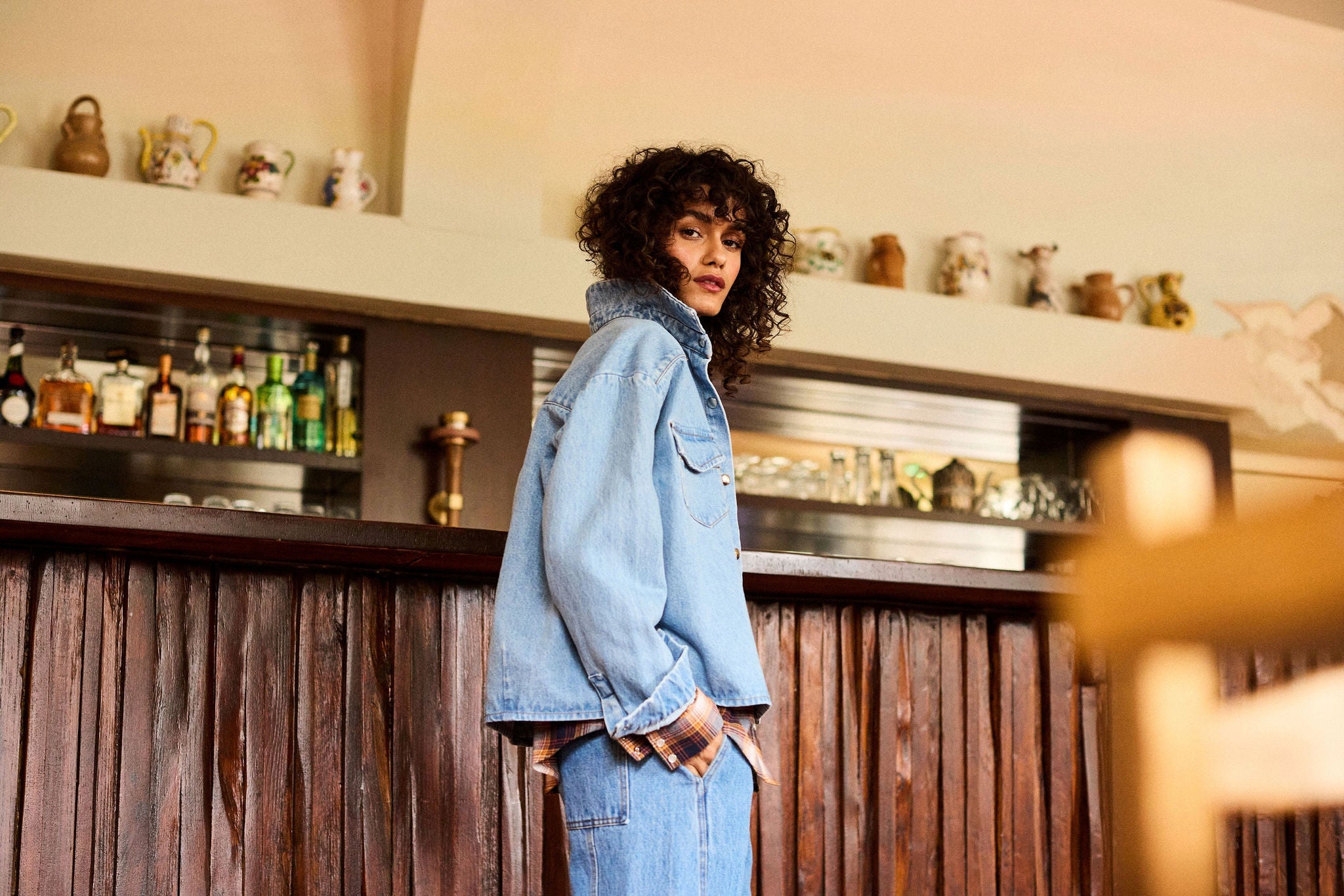 Collection_AH26_SIXSOEURS_veste_home_1_4a502d66-5afd-4747-a74f-f971c69db9a7.jpg