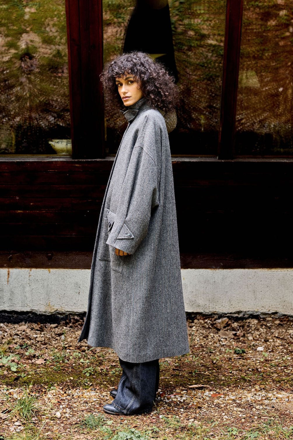 Manteau-long-laine-femme-loulou-chevrons-manteau_Sixsoeurs_Ah26bd5.jpg