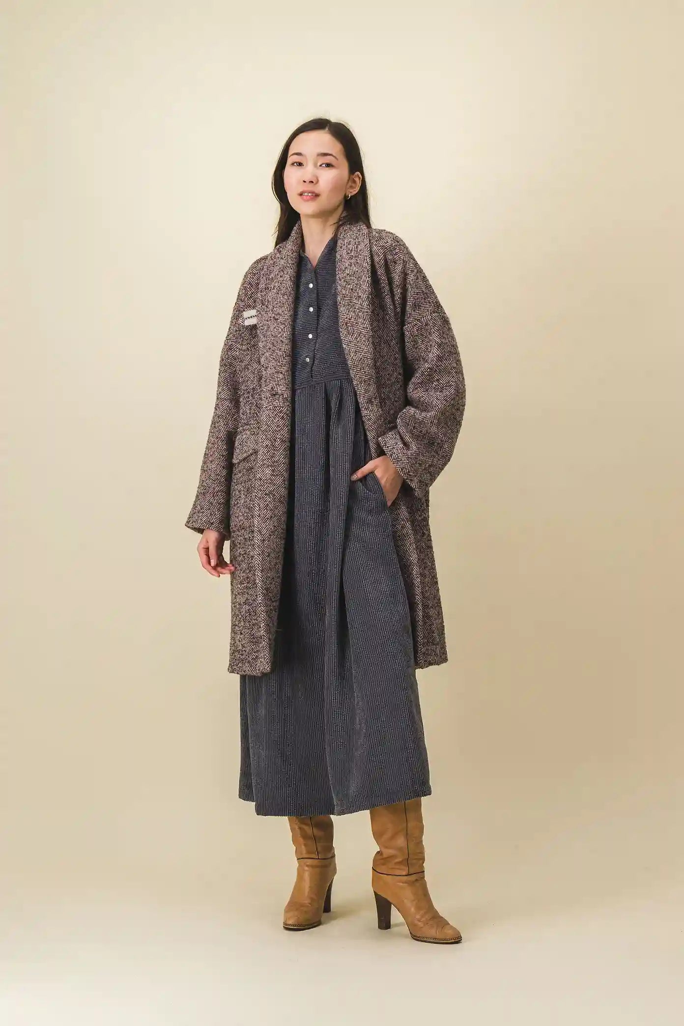 Manteau femme mi-long marron col chale