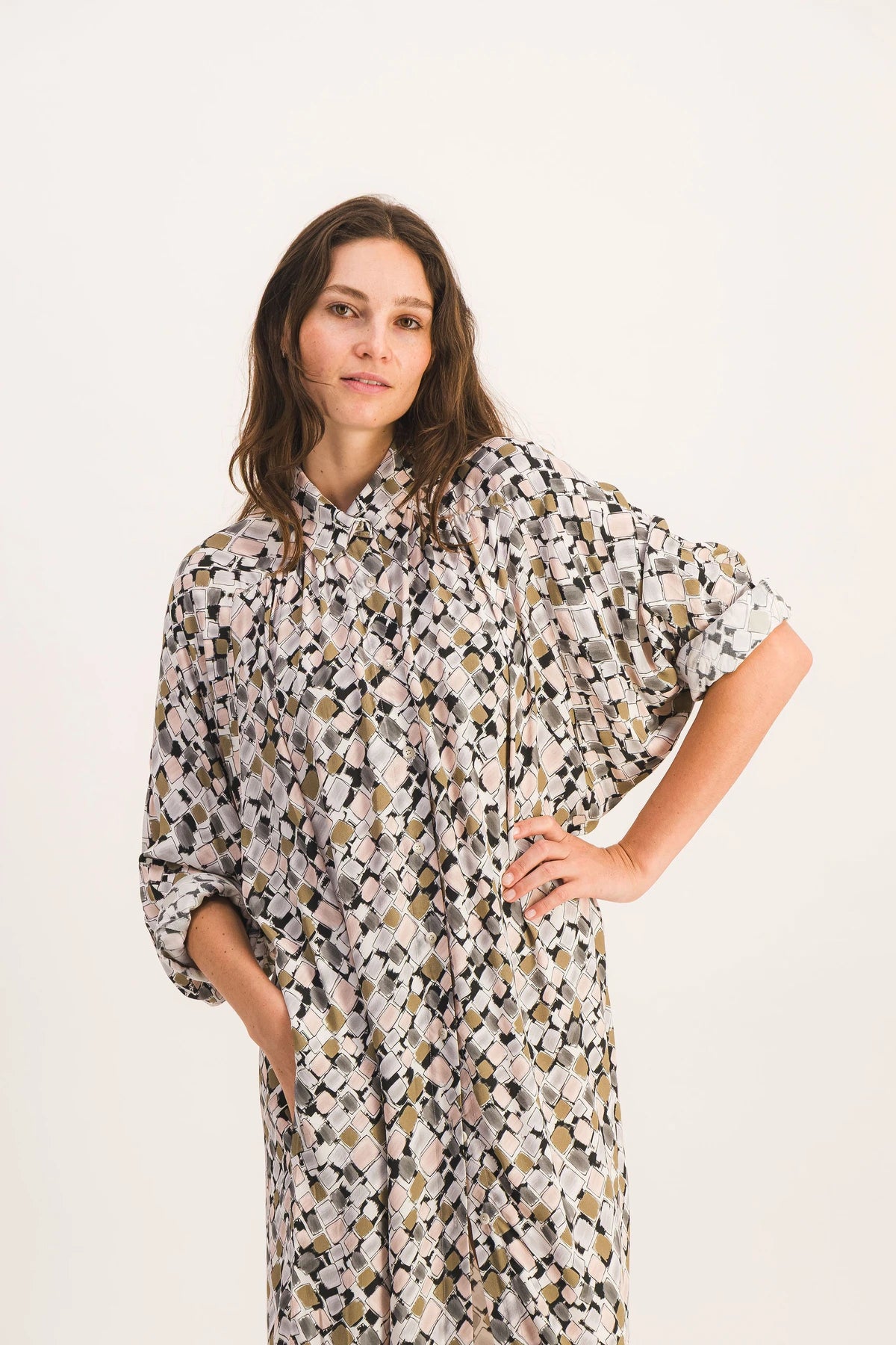 ROBE MAHAUT KAKI ESQUISSE