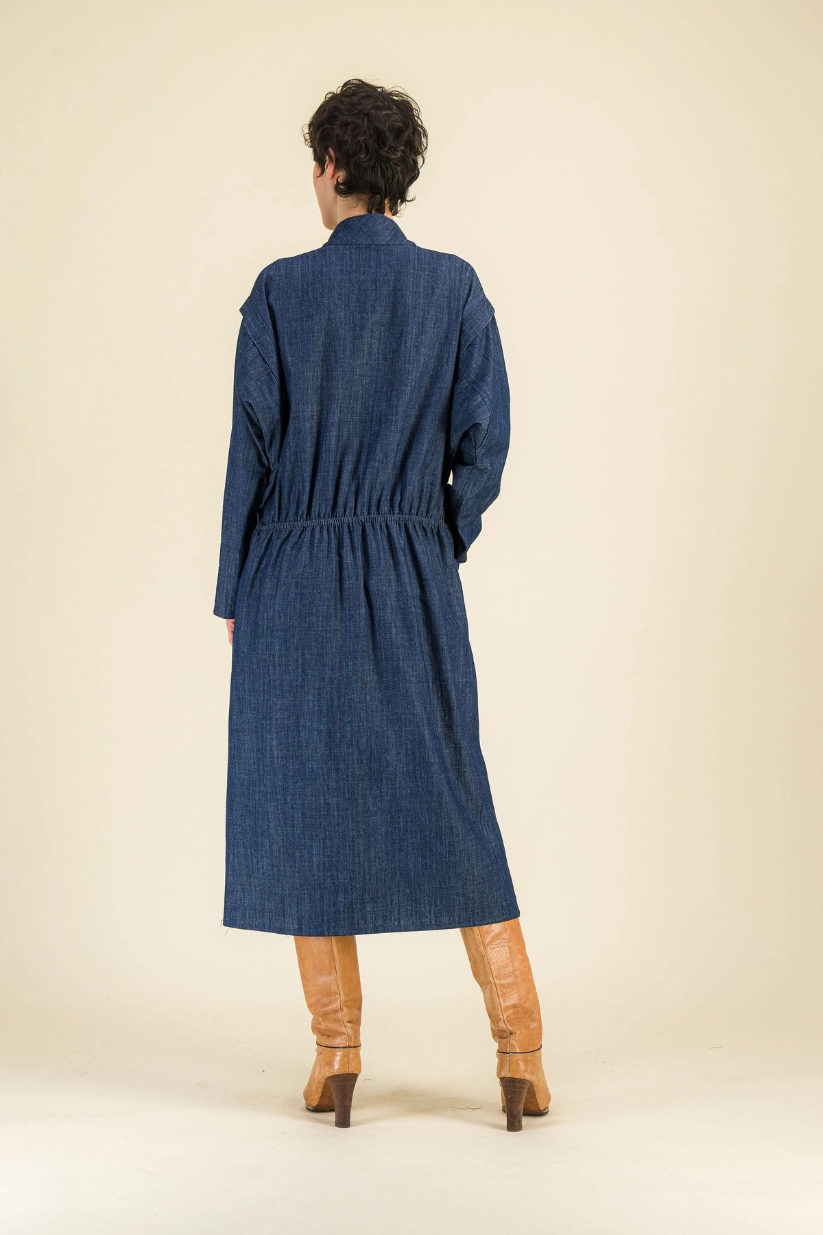Robe-longue-denim-light-bleu-ida-denim-light2.webp
