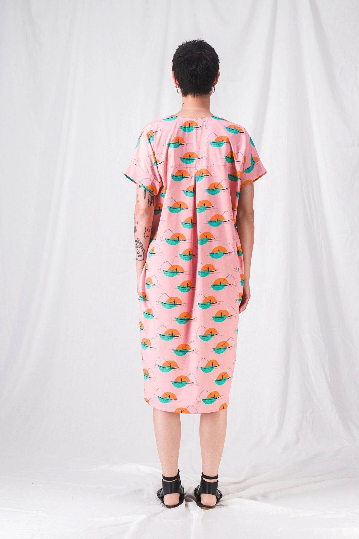 robe_ample_et_longue_rose__pe25