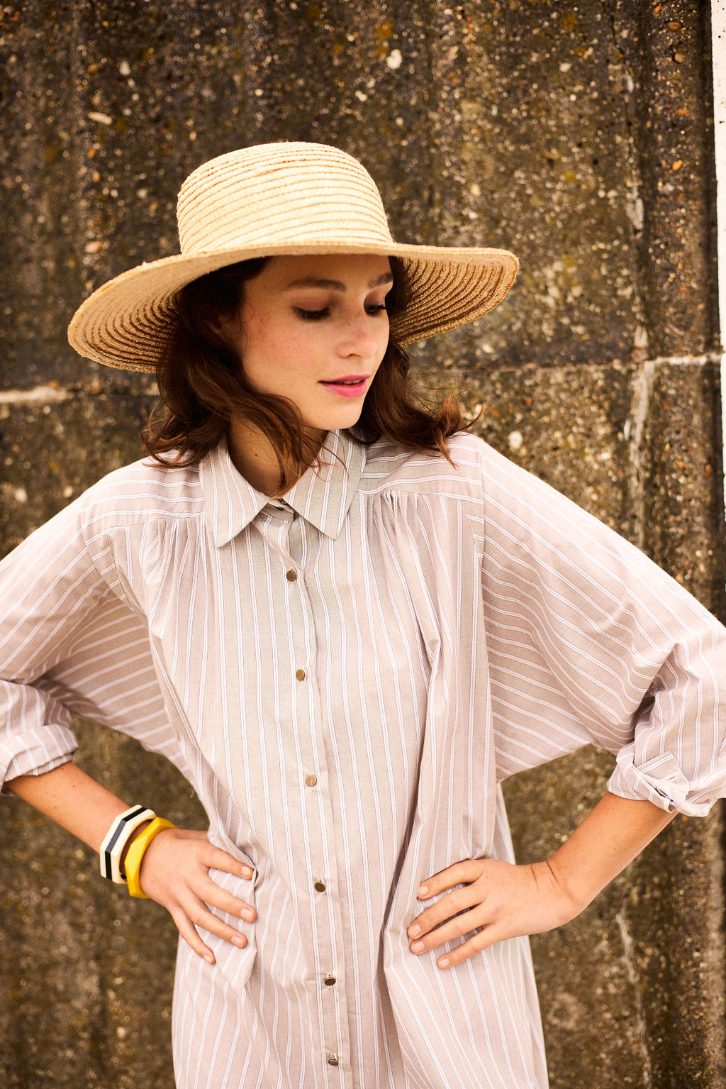 Robe_chemise_longue_beige_sandy_HP_25_V_2.jpg
