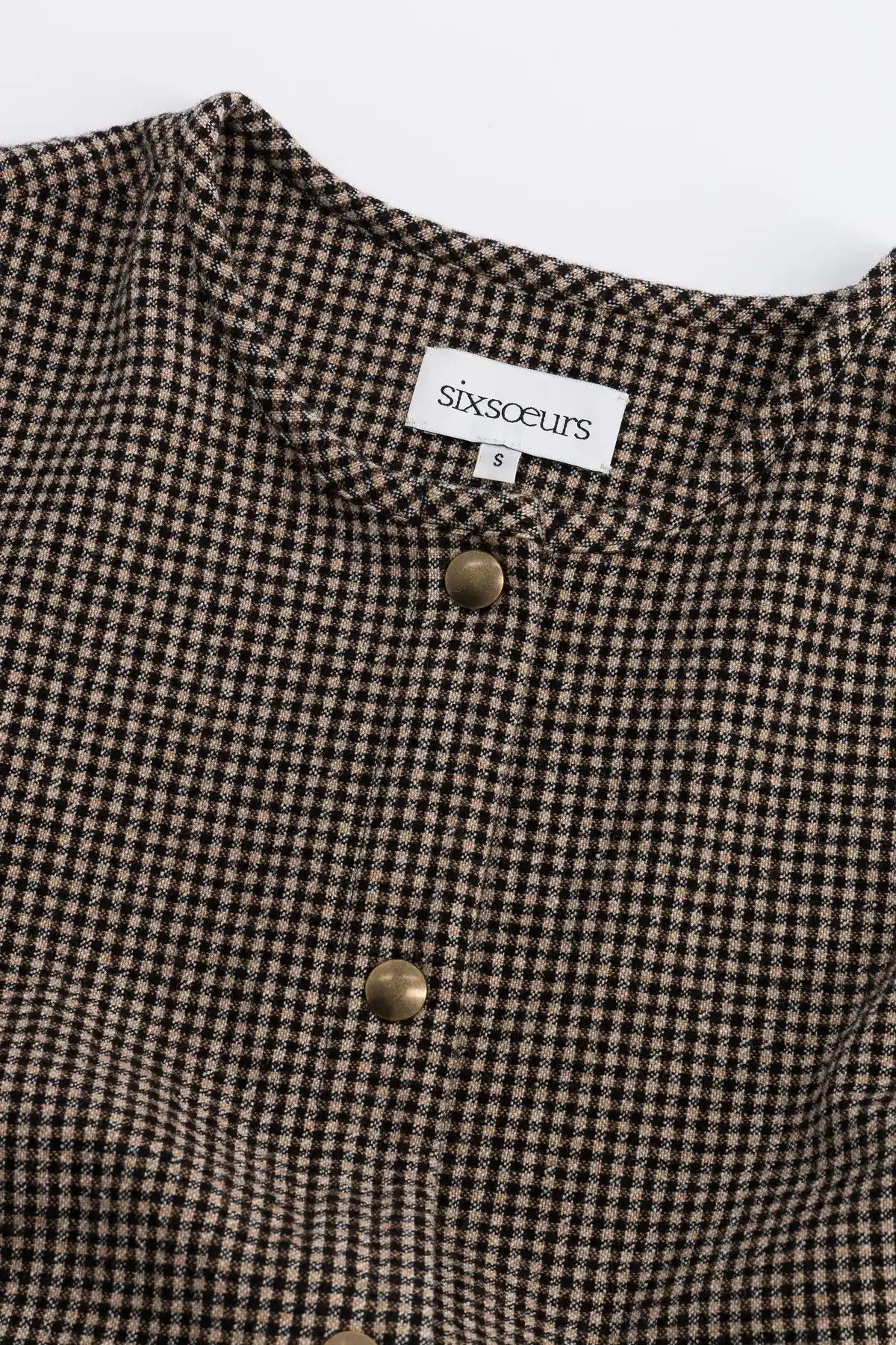 top-carreaux-noir-beige-taiga-carreaux