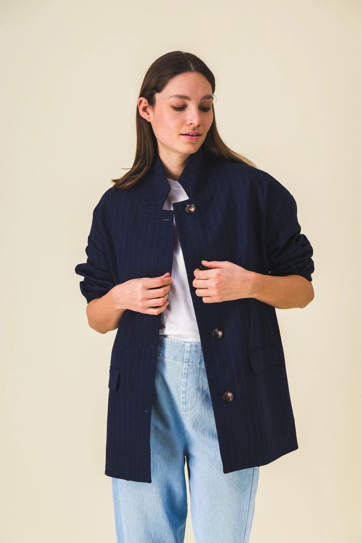 Veste-laine-marine-mitsouko_Ah25bd_9.webp