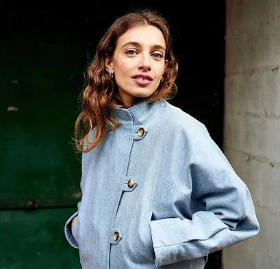 Blouson en jean Eden - 395€