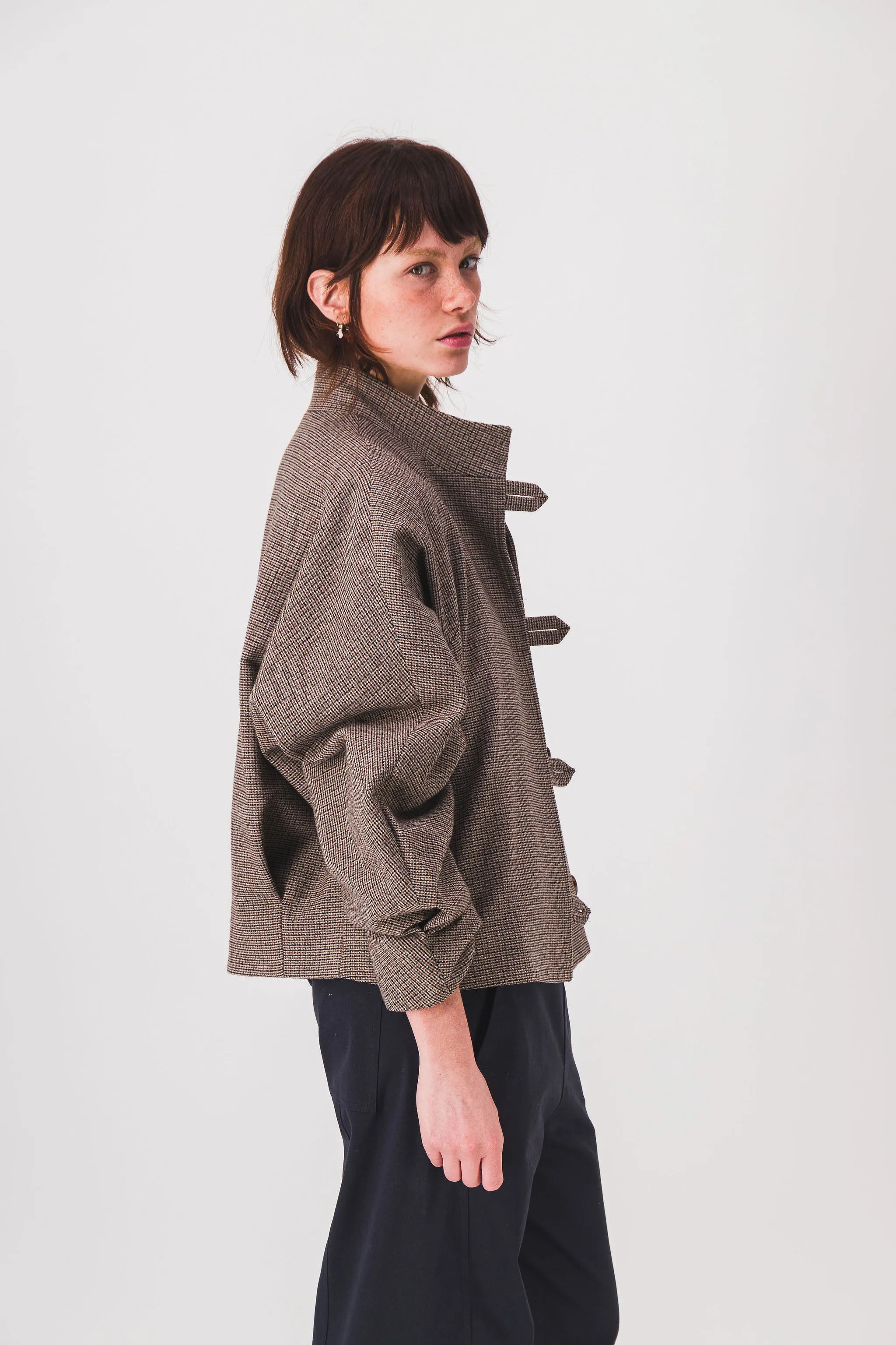blouson_en_laine_pied_de_poule_à_brides._blouson_jasper_pe25