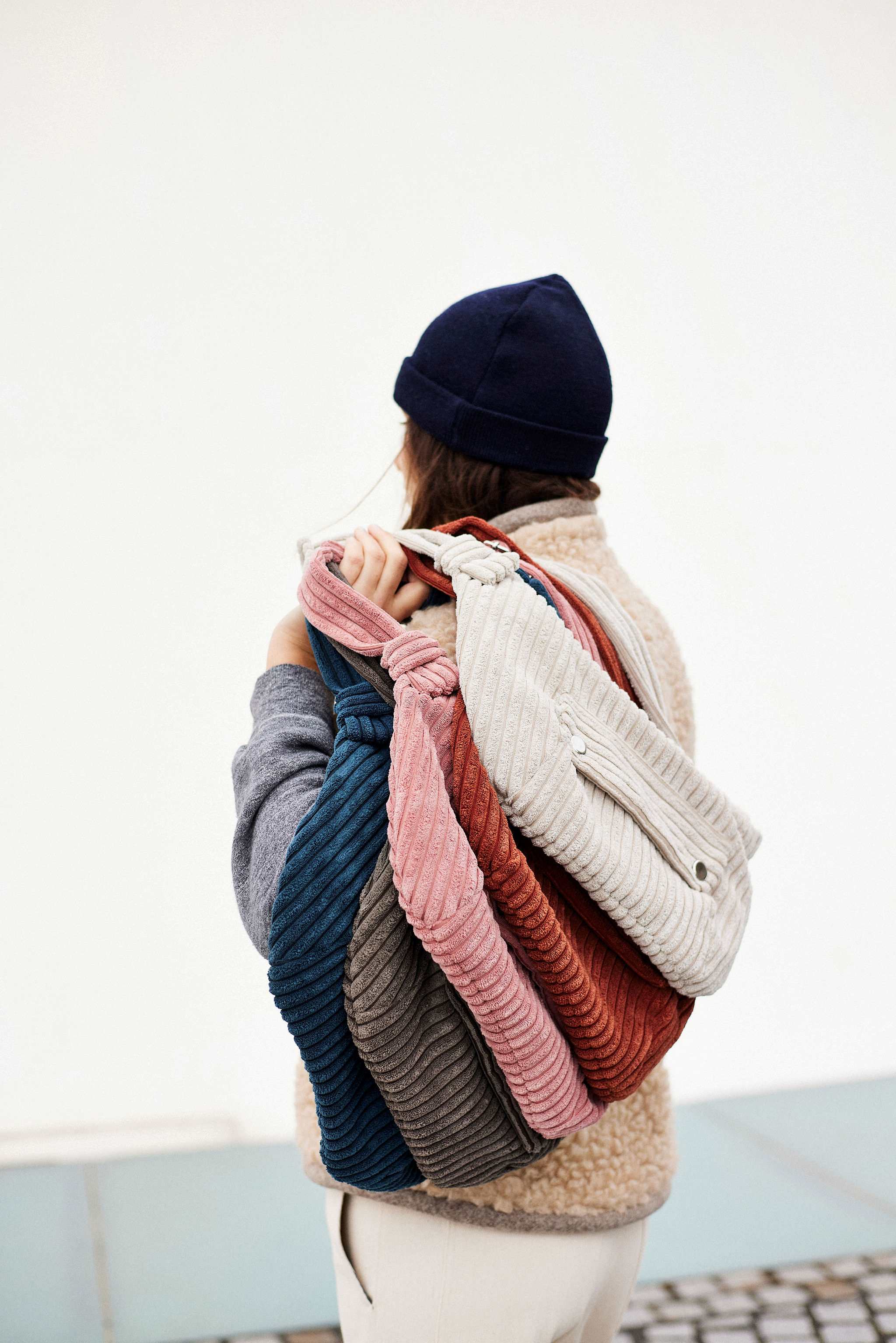 sac_banane_femme_velours_cotele_zip_HP_AH24_noel_-_Copie.jpg