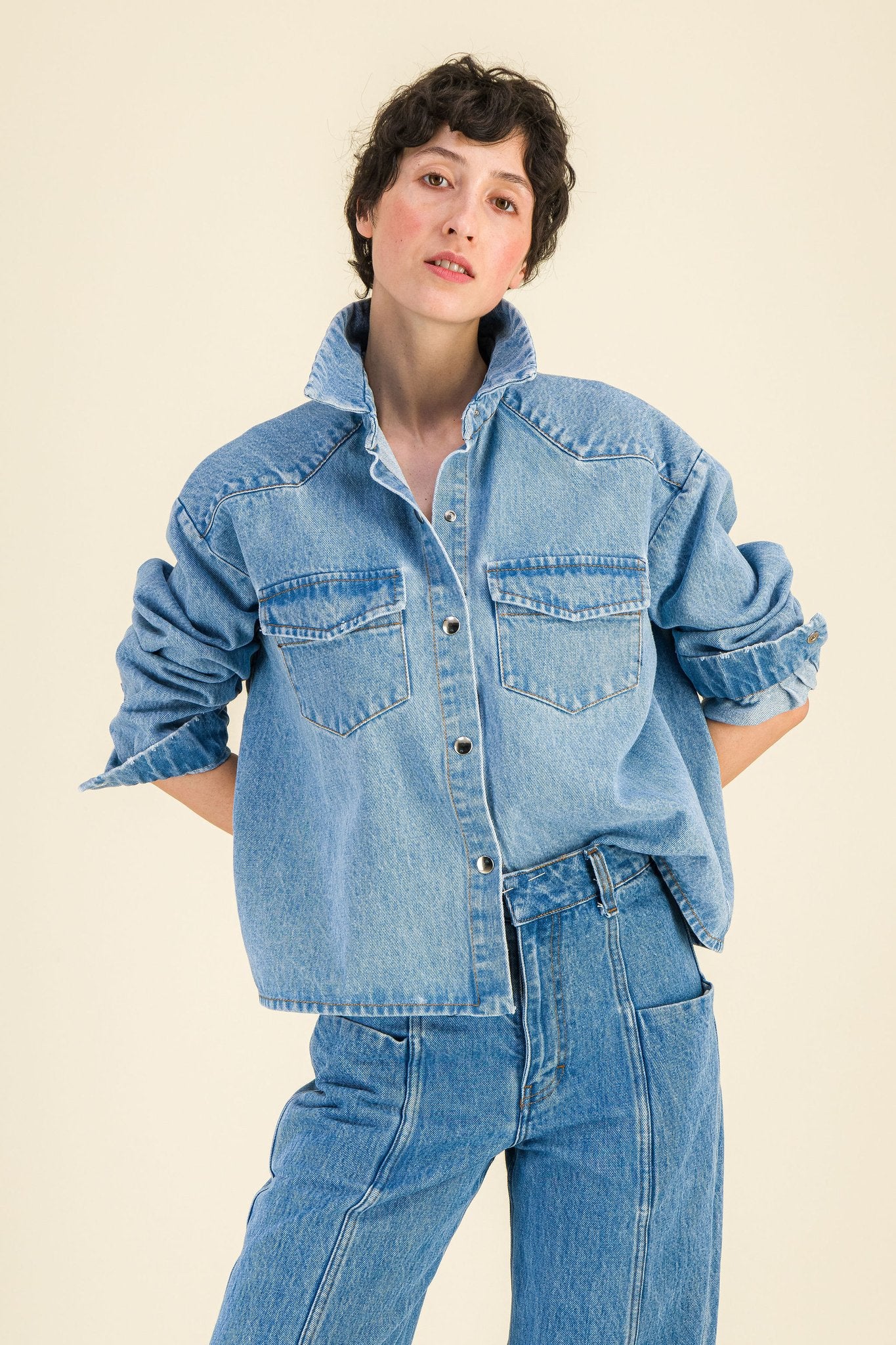 Veste en jean femme Constance Bleach - SIXSOEURS